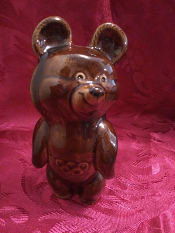 Статуэтка Олимпийский мишка ЗиК Конаково СССР 1980-е