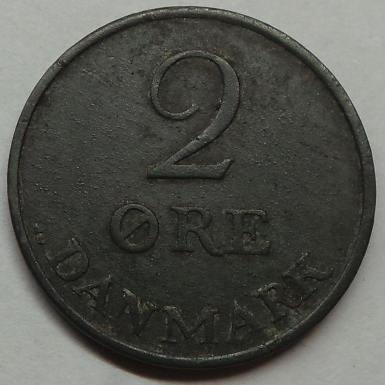 Дания 2 эре 1948 года КМ#840.1