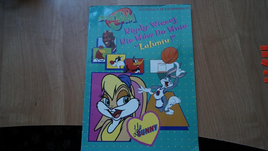 №660,26 Раскраска Дисней Ворнер Бразер Warner Bros. 1997 год