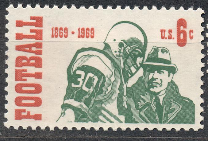США 1969 г. 100 лет студенческому футболу  негашеная**