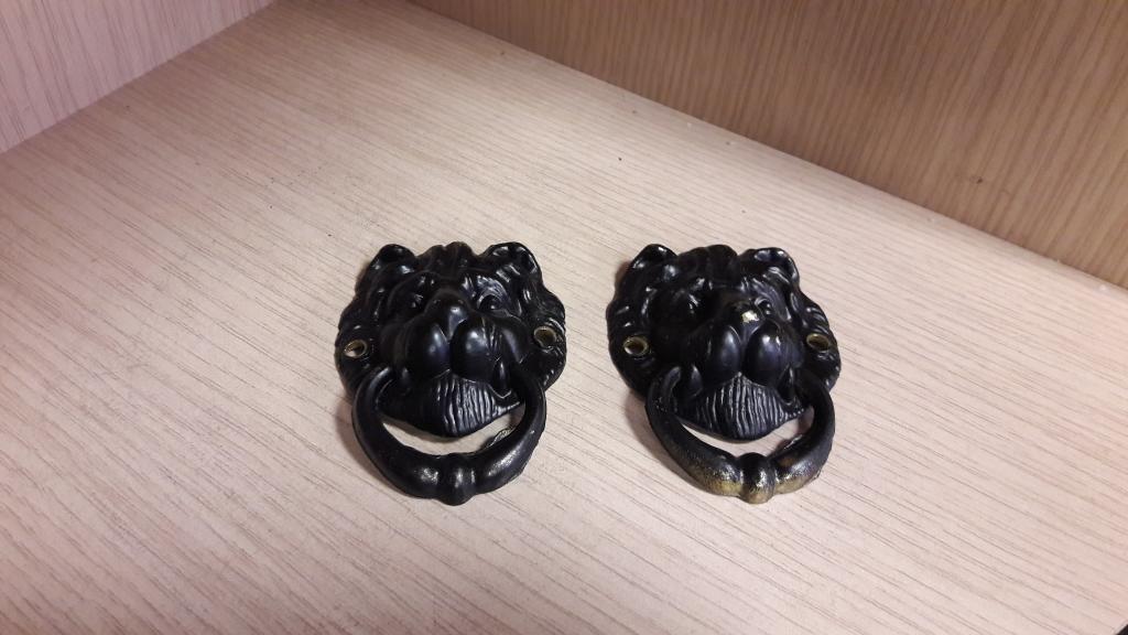 Ручки накладки для камода " Голова льва ". 2 шт. Латунь.