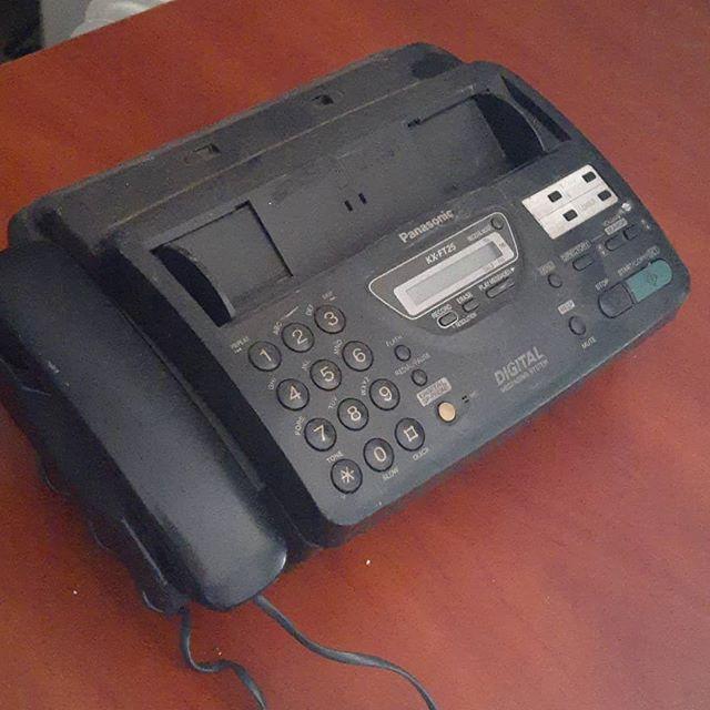 Телефон факс Panasonic kx-ft25