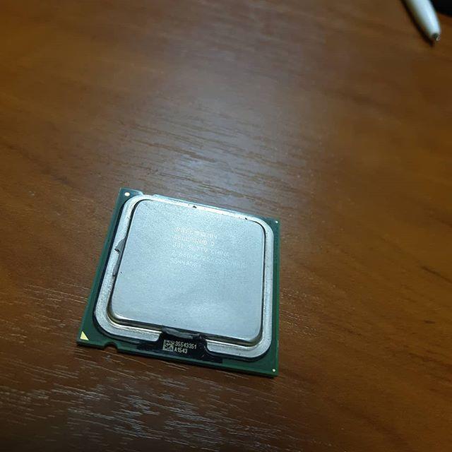 Intel Celeron D s775 331 sl7tv 2.66ghz processor g2