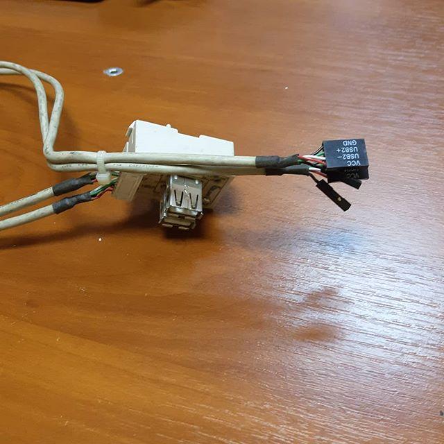 2usb порта на мать.плату g1