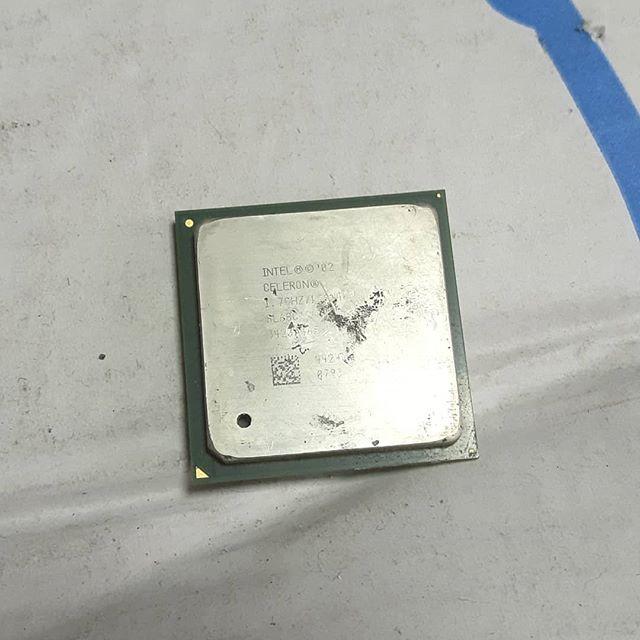 Intel Celeron 1.7ghz sl68c процессор