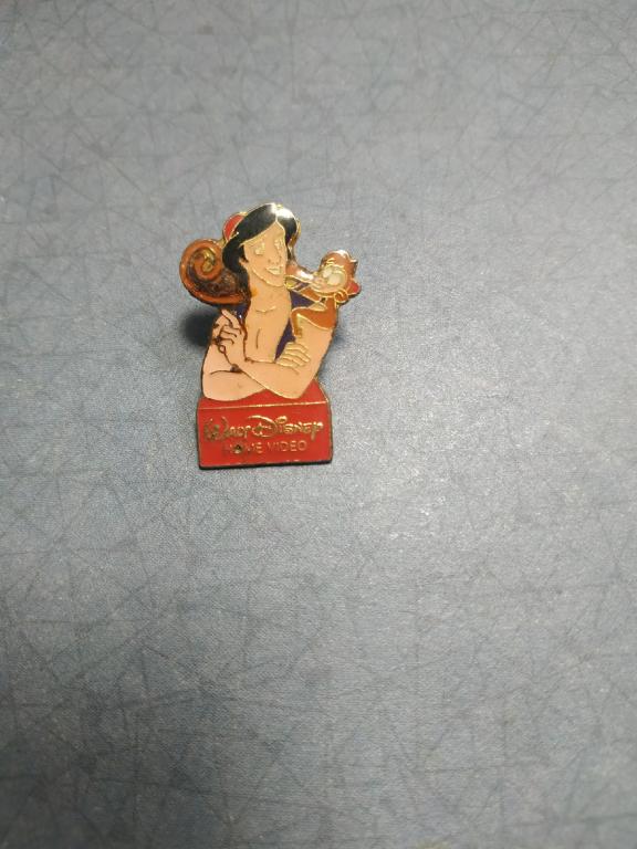 Иностранный знак Дисней