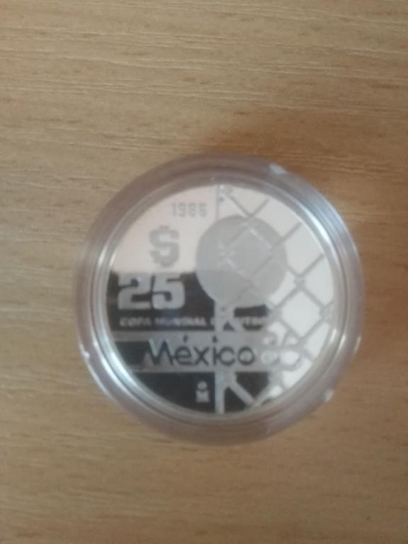 25 долларов 1986. Мексика. ЧМ по футболу. СЕРЕБРО! ОРИГИНАЛ!