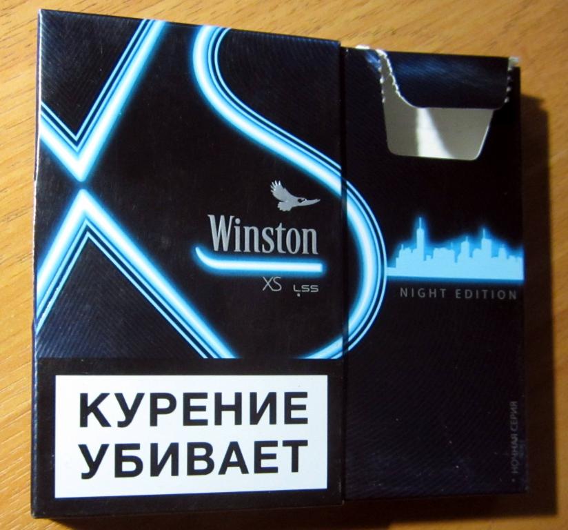 Фото винстон черный тонкий с синей полоской