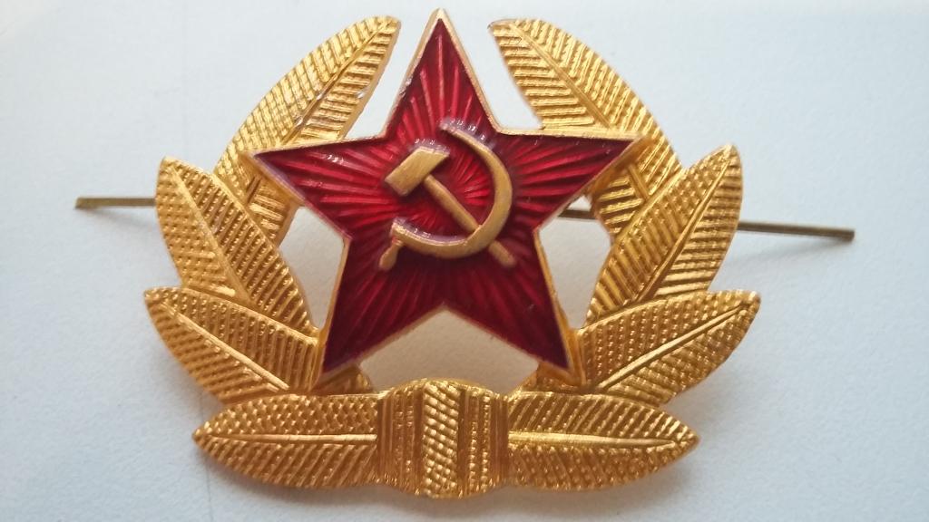 кокарда солдат и матросов периода СССР