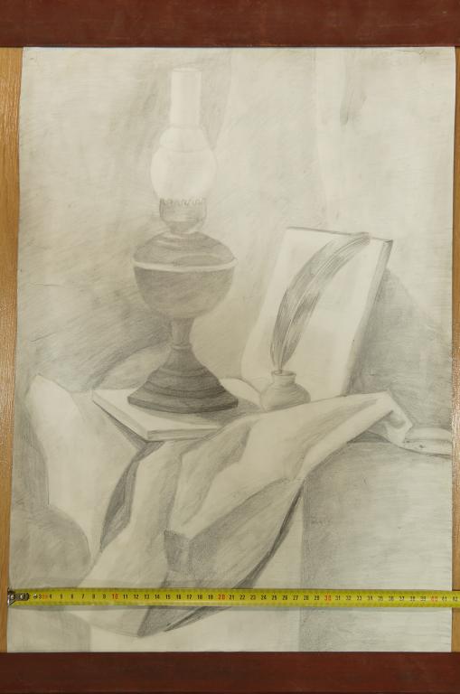 Risunok Natyurmort Kerosinovaya Lampa I Pero Bumaga Karandash 41 5 H 59 Sm 1369 Pokupajte Na Auction Ru Po Vygodnoj Cene