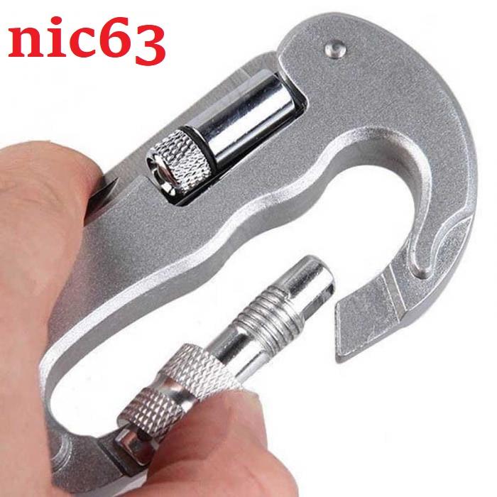 Многофункциональный карабин с ножом пилой и LED фонариком светодиодным 