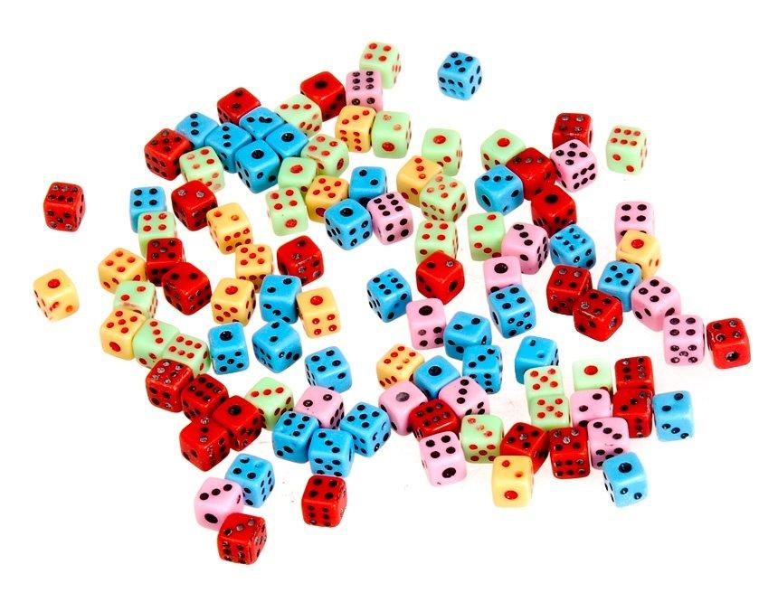Набор игральных костей 46X (100шт) 