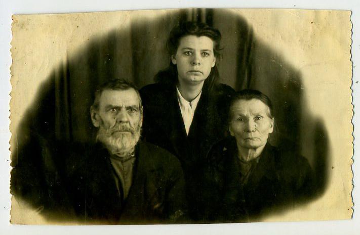 Советский быт Семейная фотография одежда мода 7 х 11,5 см