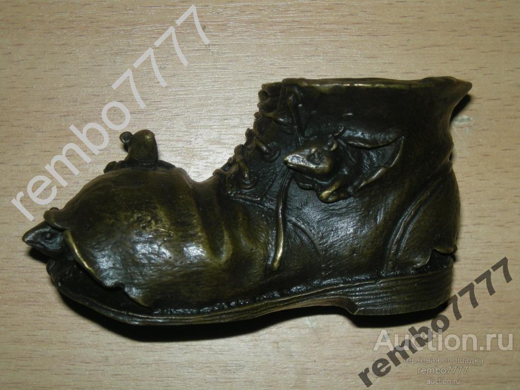 башмак. бронза.европа.6 на 10см.ботинок.мышь. крыса 