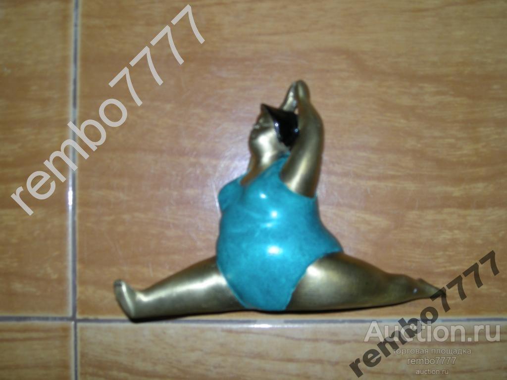 толстушка .гимнастка.бронза.гимнастика .европа.спорт 