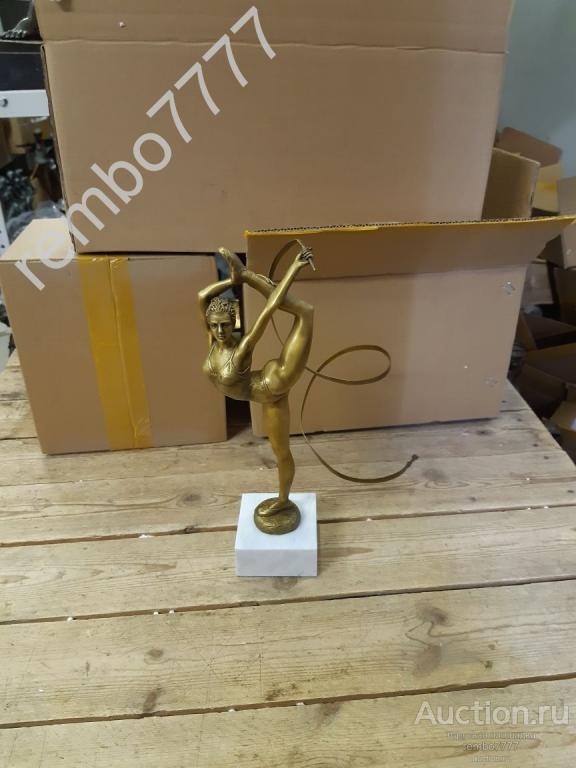 гимнастка спорт спортсмен гимнастика .30см.бронза .европа венка  венская 