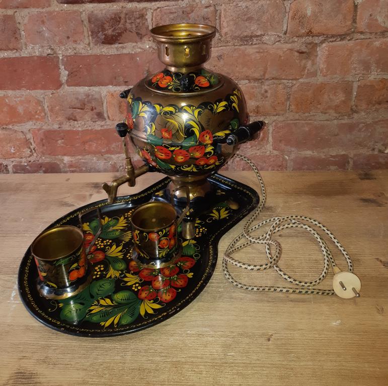 Самовар электрический, поднос и подстаканники. Ручная Роспись. СССР. 70 годы. 20 век.