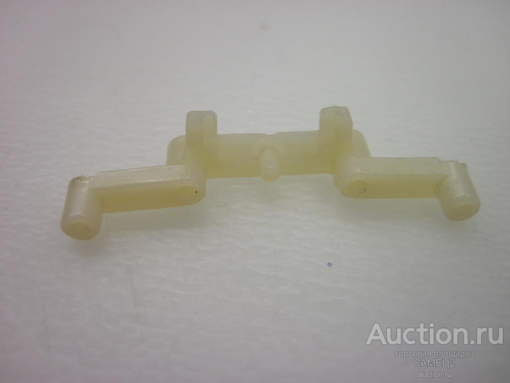 держатель передних дверей, капрон, РАФ-2203 Латвия, (FIX 4) ТанталРадон, разборка