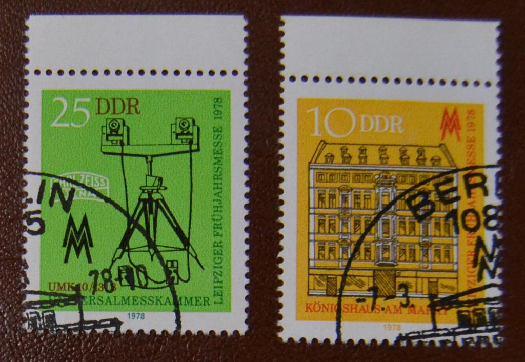 ГДР 1978 год Лейпцигская весенняя ярмарка М: 2308-2309 Архитектура - Оптика  СТО