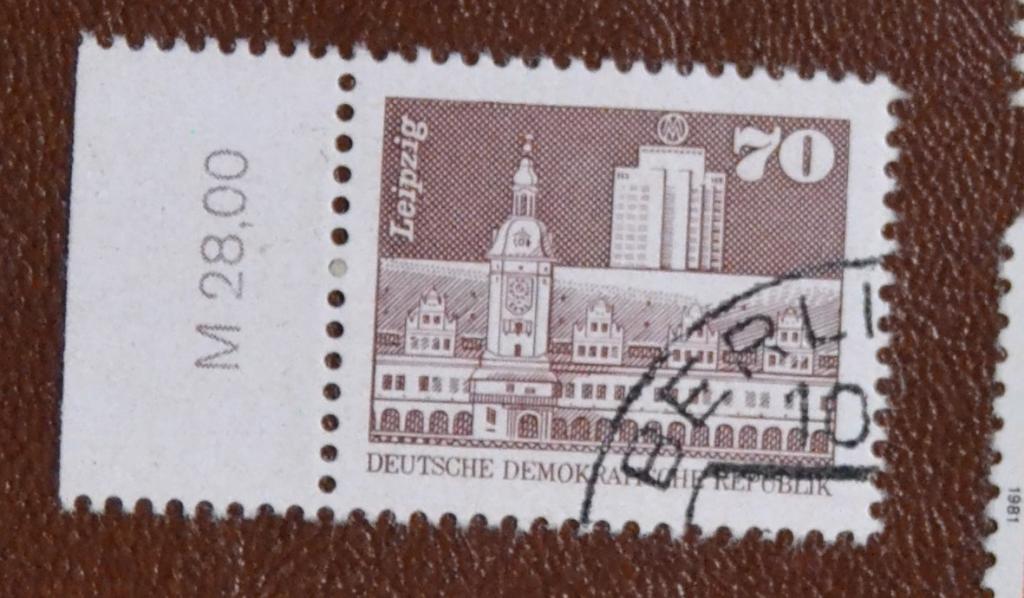 ГДР 1981 год Стандарт Архитектура Города Лейпциг   Mi# 2589 СТО