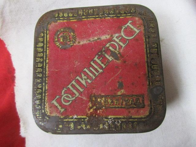 КОРОБКА ЖЕСТЬ. МОНПАНСЬЕ. ГОСПИЩЕТРЕСТ. ЛЕНИНГРАД