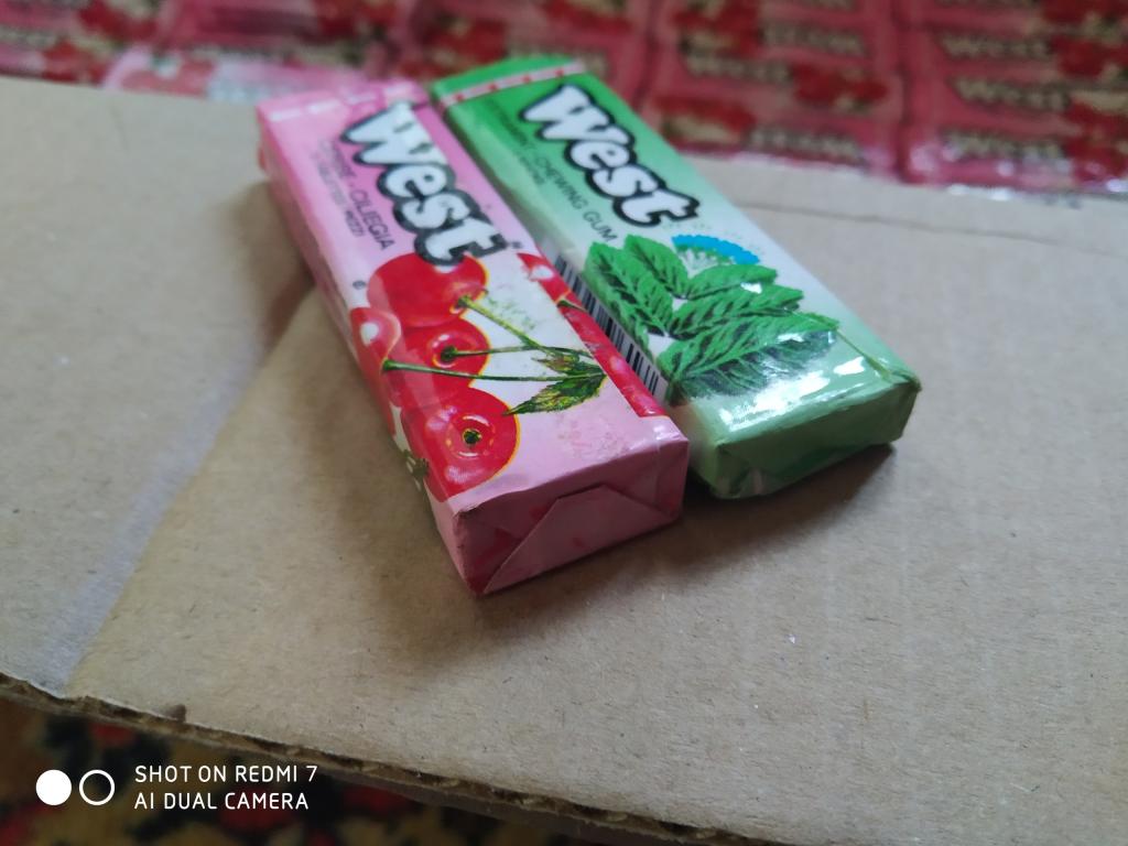 Жвачка West Греция 1990-е за две пачки