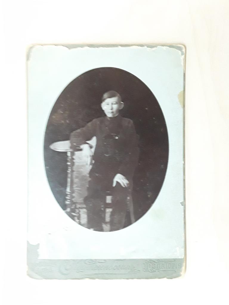 Фото. Кабинет-портрет. Евпатория. Коцеленбогин. Мальчик. До 1917 г.
