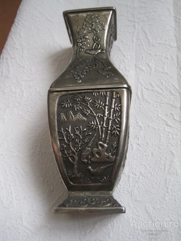 Ваза посеребрённая, высота 18 см