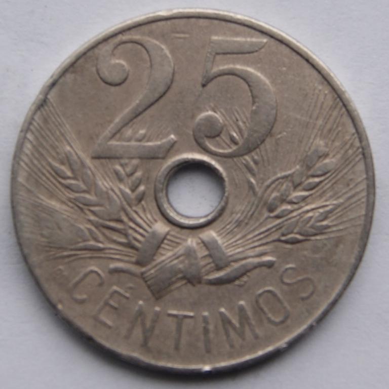 Монета Испании 25 сантимов 1937 год.