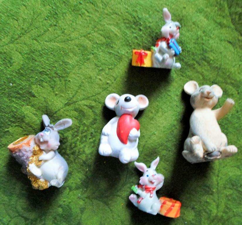 Фигурки-статуэтки,мини игрушки