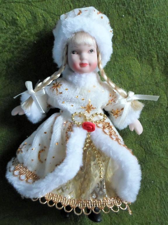 Кукла коллекционная,фарфор Снегурочка