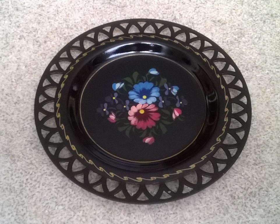 Поднос подставка металл жестяной  Жостово времён СССР