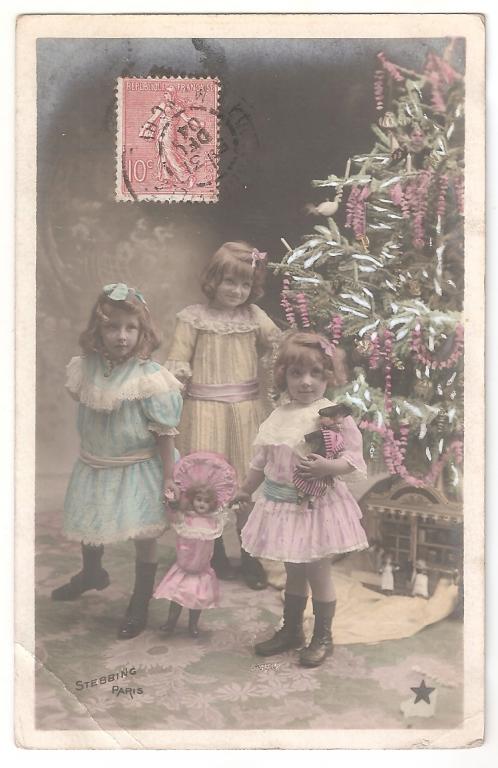 Открытка старинная - Новогодние подарки №3 - Франция 1904 г. | Девочки кукла игрушки елка