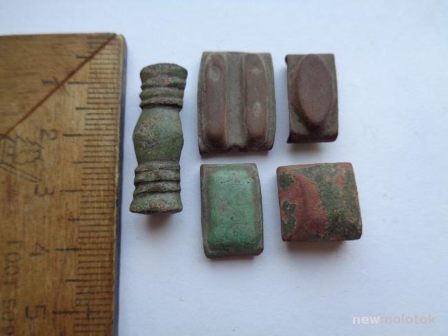 Петлицы-5 штук,до 1917-одним лотом.