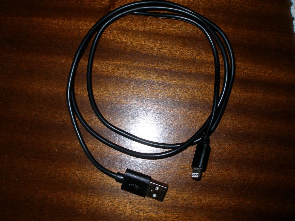 Кабель соединительный USB-USBmini. 1 метр.