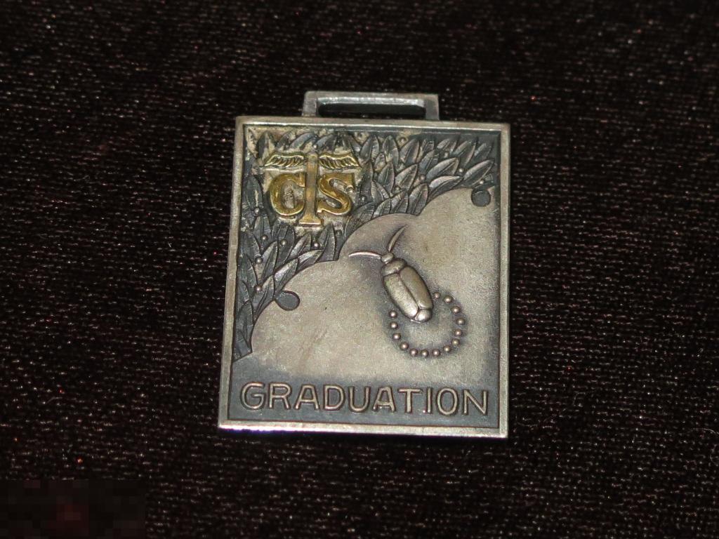 596 Япония США знак CS Graduation