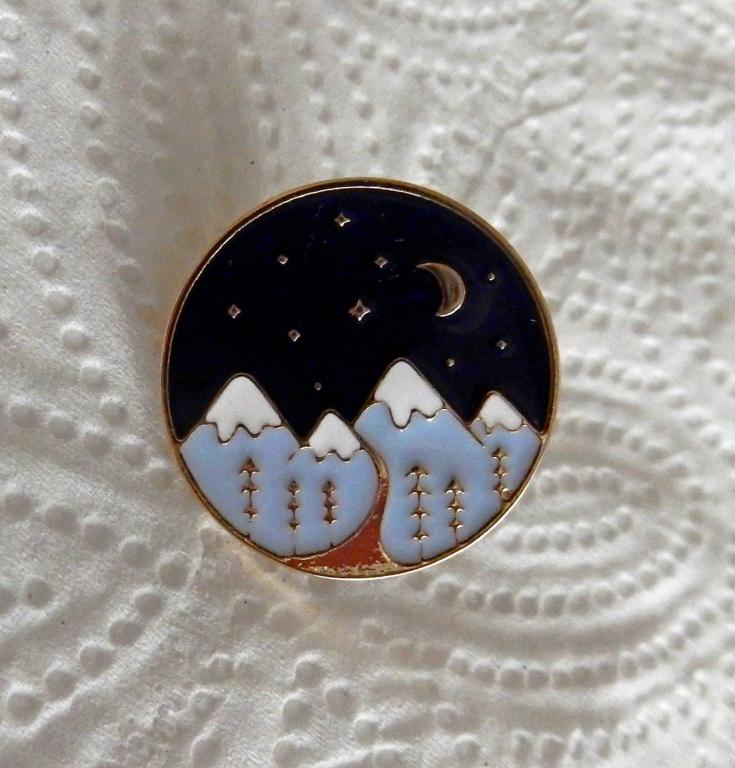 Горный пейзаж - китайский значок