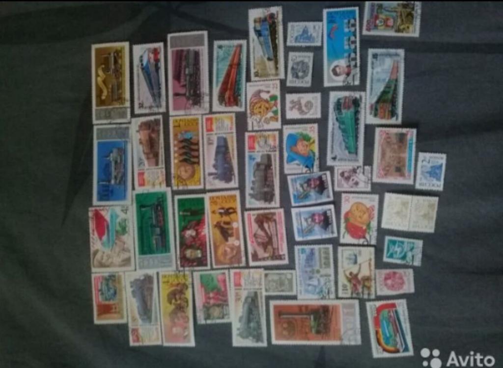 Продаю марки почты СССР и России (1991-1992 год) Все чистые. Раньше коллекционировала
