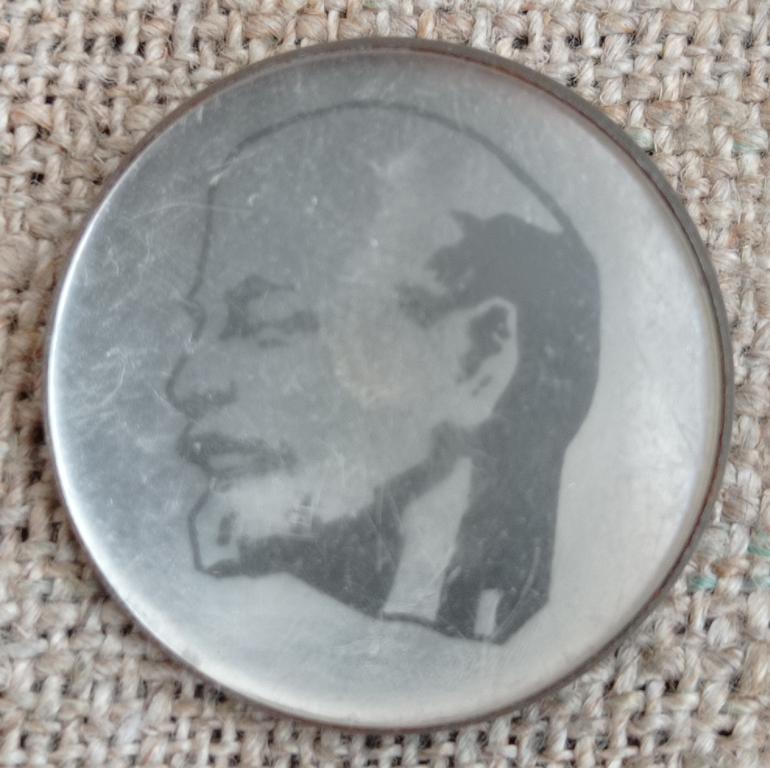 В.И. Ленин, белое оргстекло СССР.