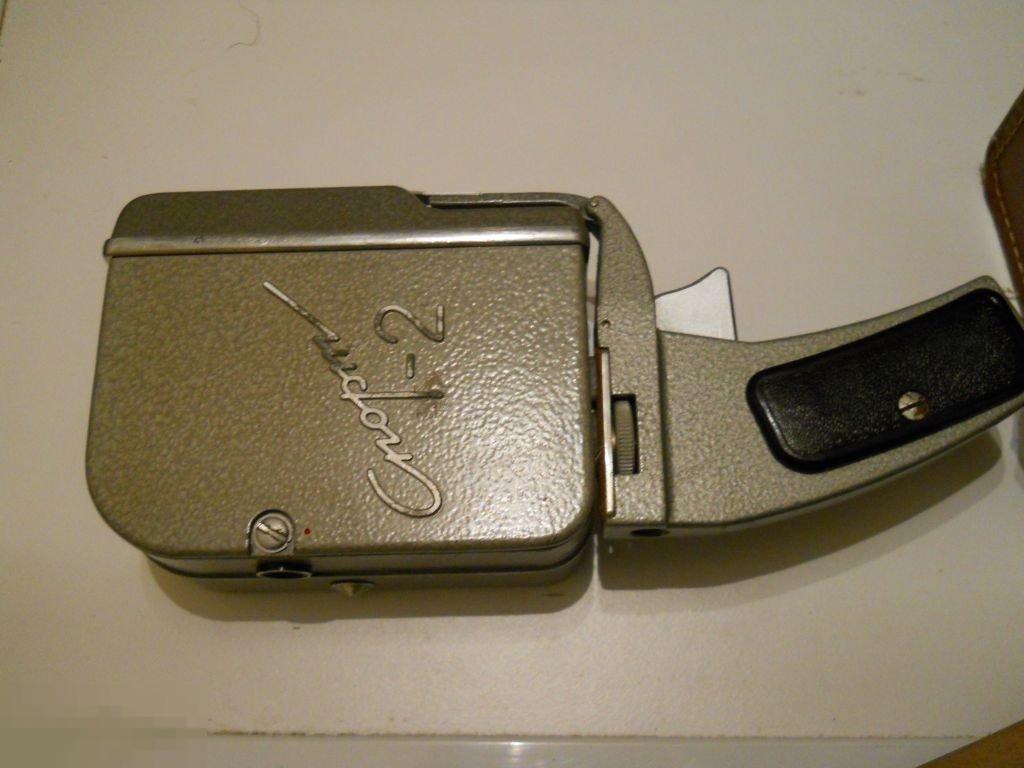 КИНОСЬЁМОЧНАЯ КАМЕРА Спорт 2 ретро ссср в ЧЕХЛЕ!