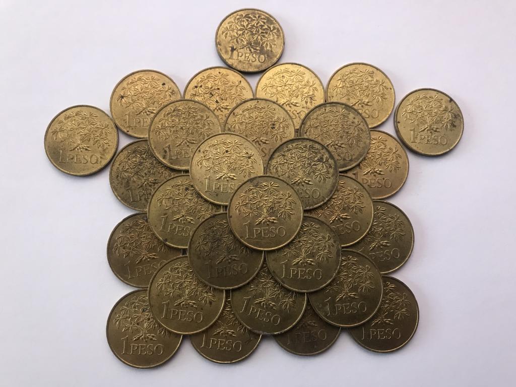 1 песо Гвинея-Бисау 1977 цена за 1 шт