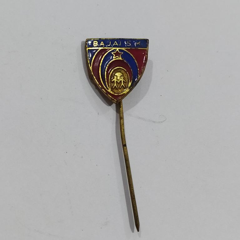 Коллекция знак значок   Иностранный Тяжелый     Лист 240 Более 20000 шт