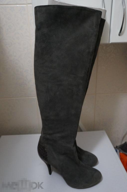 Сапоги женские "LISKA" демисезонные. Замша. 39 р-р