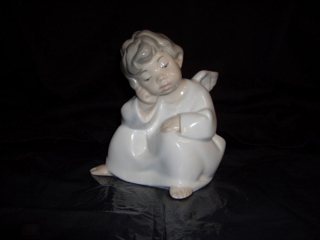 Фигурка "Ангелочек". Фарфор. "Lladro" Испания
