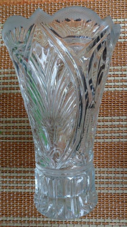 Изящная массивная винтажная хрустальная ваза 2,1 кг.