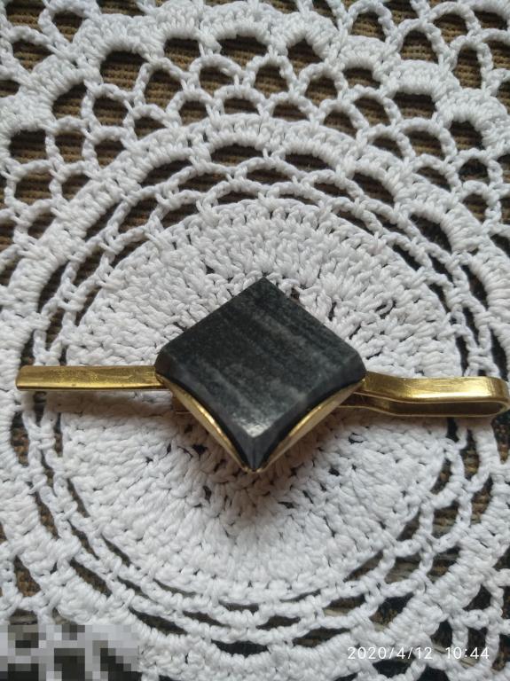 Зажим для галстука с натуральным камнем. СССР. 