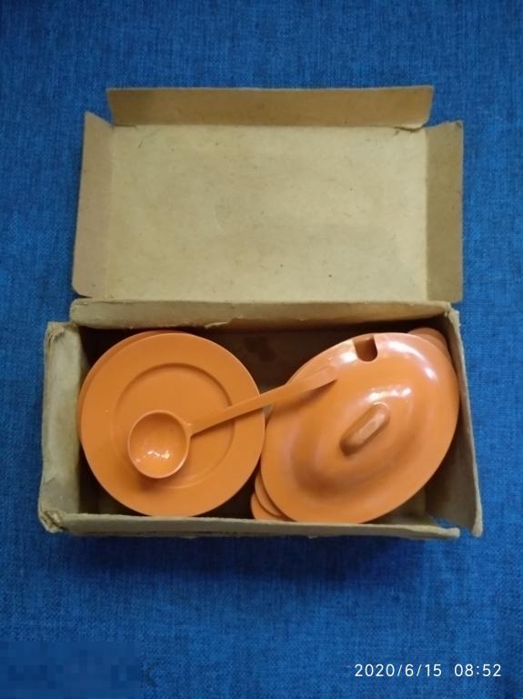 Игрушечная посудка СССР.  Пластик советский. В родной коробке. 