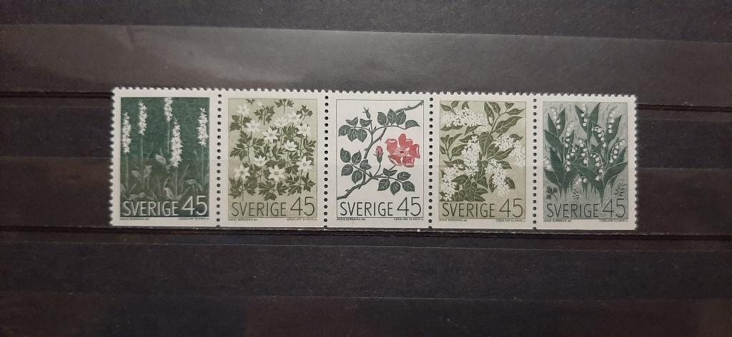 Швеция цветы растения ландыши шиповник 1968 сцепка **