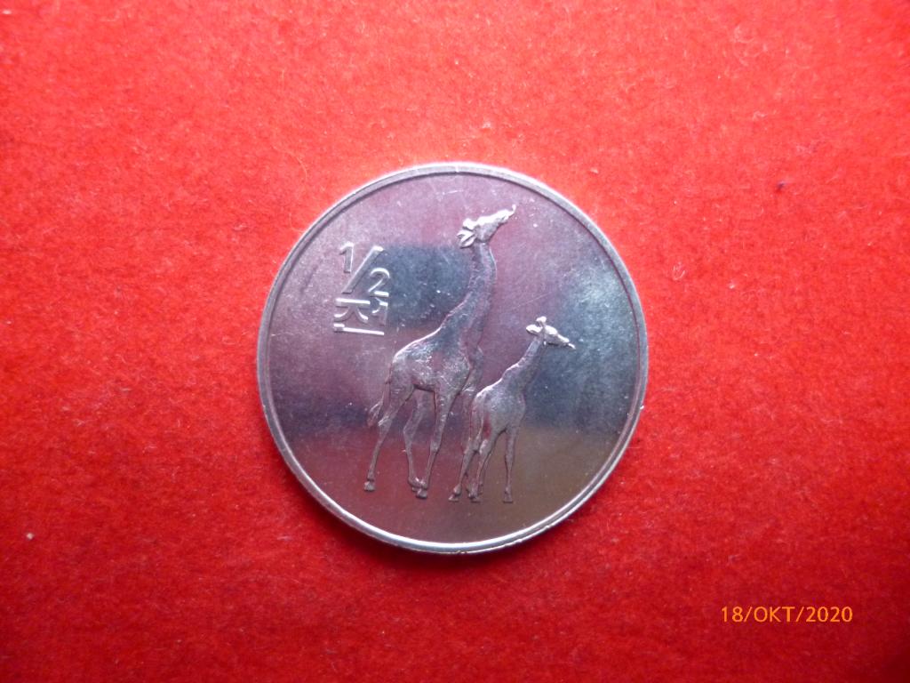 Северная Корея. 1/2 чона 2002г. Жираф