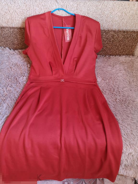 Трикотажное платье 48-50 размер НОВОЕ 